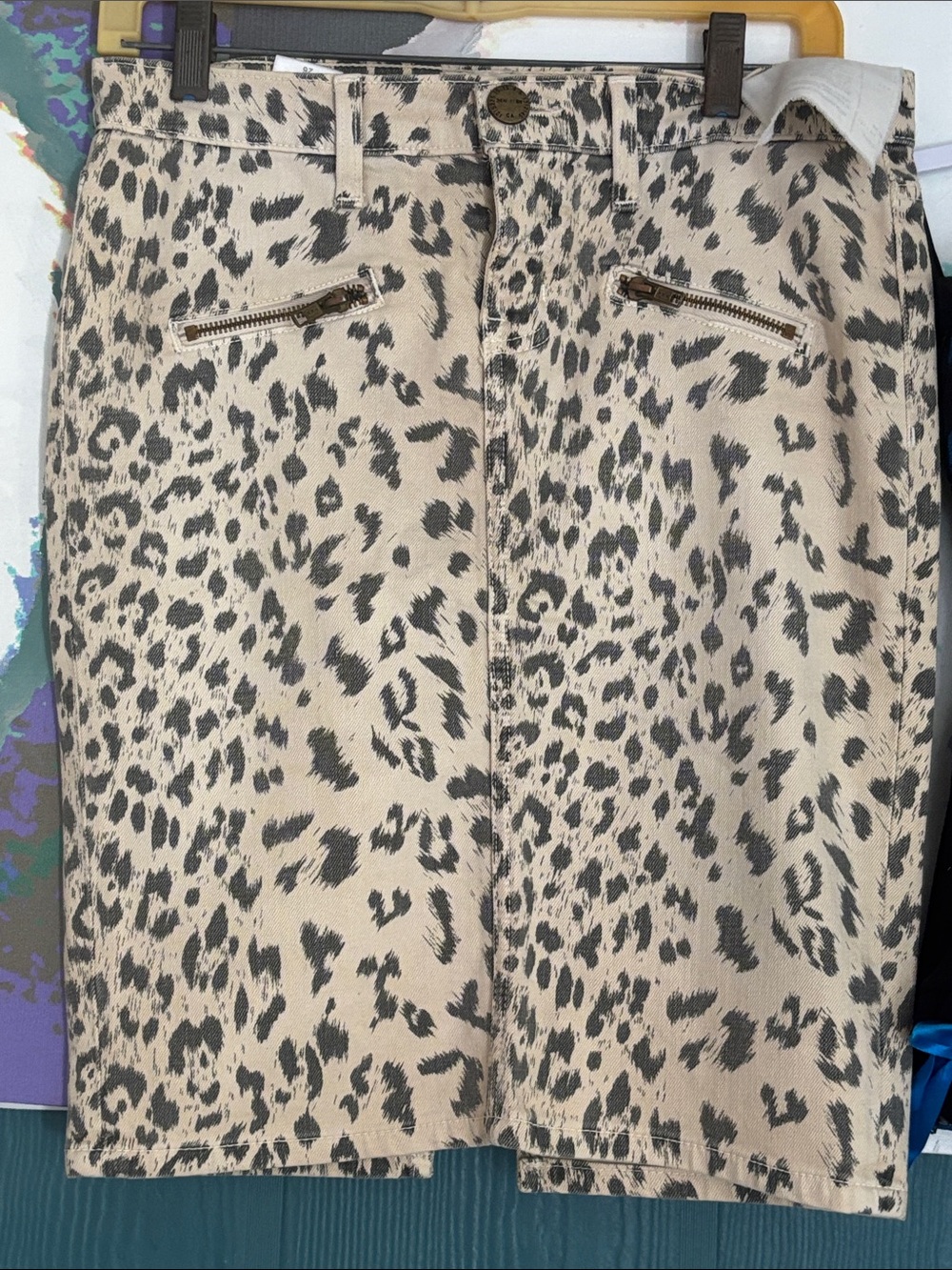 Current/Elliott Beige and Black Leopard Print Pencil Skirt
